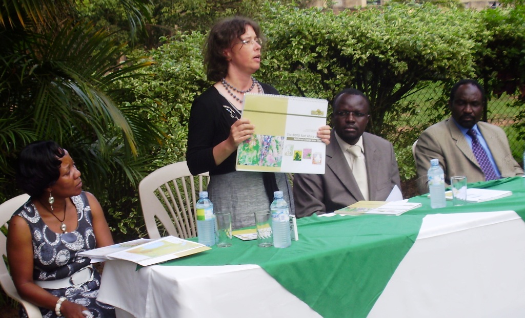 Prof.Schaab (2nd L) makes remarks during the launch flanked by Dr Nabanoga(L), Prof. Baryamureeba(2nd R) & Mr. Buyerah(R)