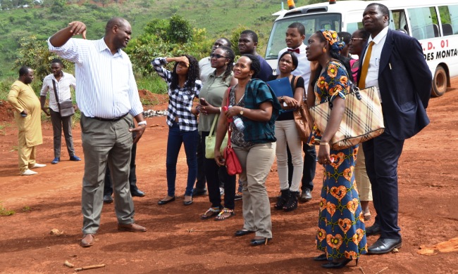OHCEA Team members, UdM staff and students on a site tour as part of the training and orientation