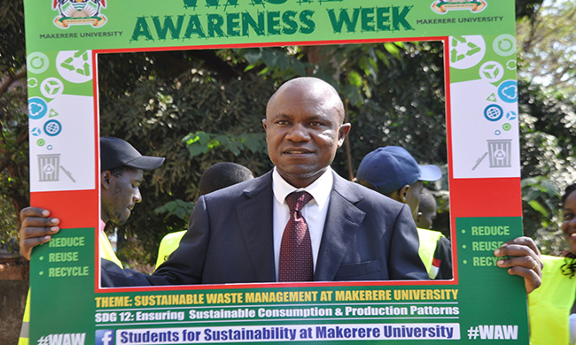 Dr. Eria Hisali represented the Deputy Vice Chancellor (Finance and Administration) at the closing ceremony of the Waste Awareness Week on Friday 6th October 2017