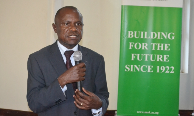 Ag. University Secretary-Dr. Eria Hisali addresses College Leaders and Heads of Units at the close of the Induction Workshop, 31st October 2017, Conference Hall, FTBIC, CAES, Makerere University, Kampala Uganda