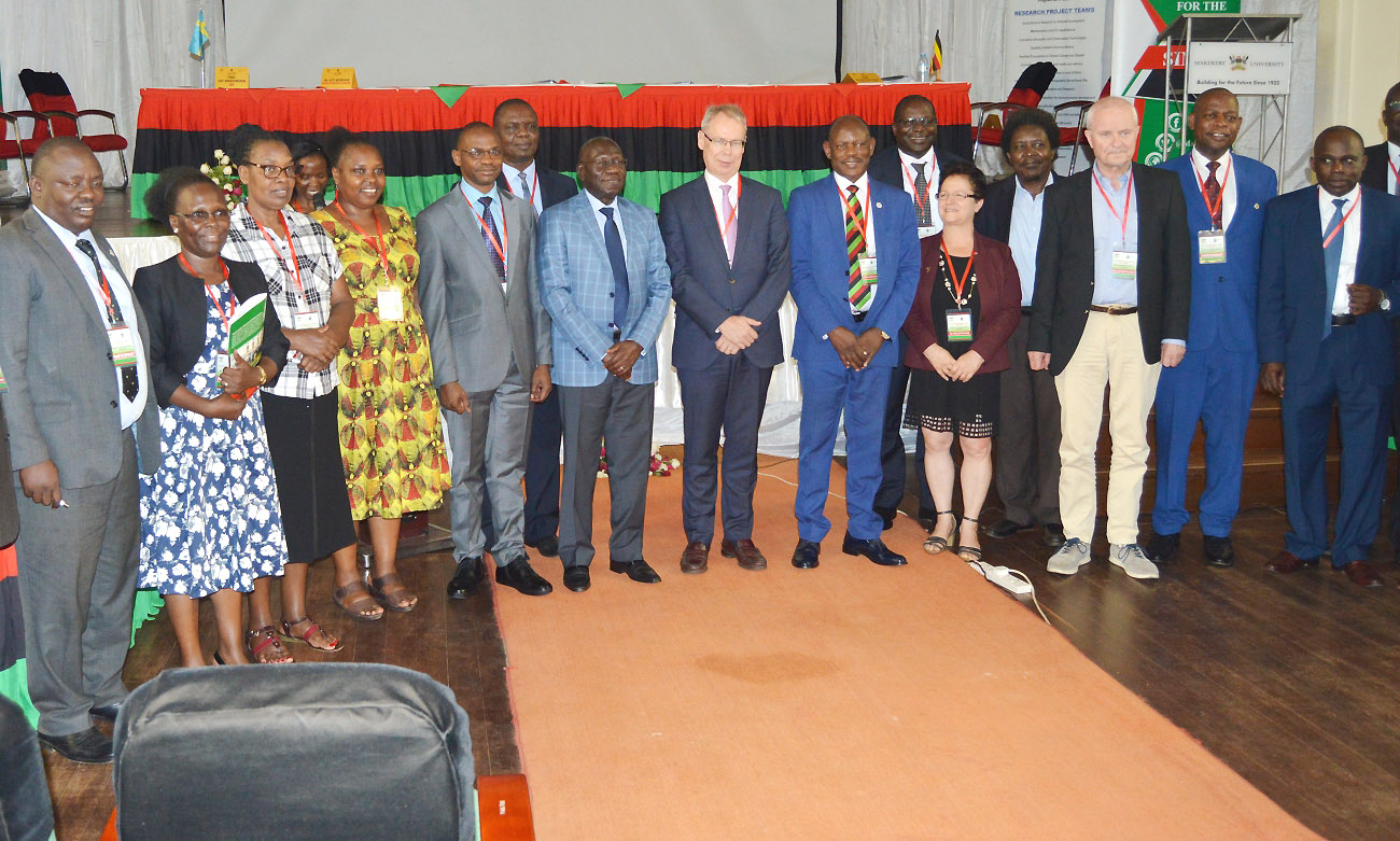 Ambassador of Sweden to Uganda-H.E. Per Lindgärde (Front Row: 6th L), Vice Chancellor, Prof. Barnabas Nawangwe (To his left), Vice Chancellor MUST-Prof. Celestino Obua (to his Right) with Swedish Embassy Staff, Members of Management and Principal Investigators on Day one of the Mak-Sida APM, 8th April 2019, Makerere University, Kampala Uganda