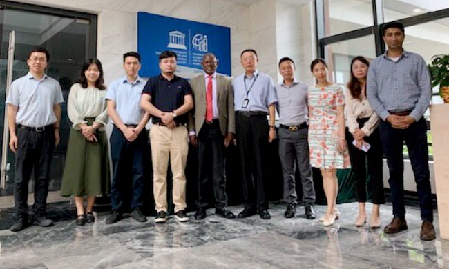 The Vice Chancellor, Prof. Barnabas Nawangwe (Centre) meeting with Prof. Ming of ICHEI, SUSTech and officials from Creatview Educational Technologies on 23rd July 2019 in China.