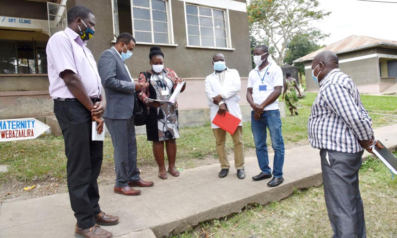Dr. Mohammed Lamorde, Head Global Health Security Programme at IDI (2nd Left) with other officials during the two-day support supervision visit to Rakai district in June 2020. IDI has since mentored 651 VHTs in COVID-19 surveillance for Rakai and Kyotera districts.