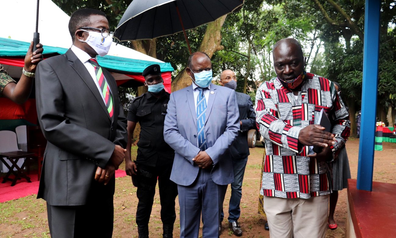 The Vice Chancellor-Prof. Barnabas Nawangwe (Centre) and Katikkiro of Buganda-Owek. Charles Peter Mayiga (Left) are taken on a guided tour of the Muteesa II Museum by Assoc. Prof. Kizito Maria Kasule (Right) during the donation handover ceremony on 16th July 2020, Makerere University, Kampala Uganda.