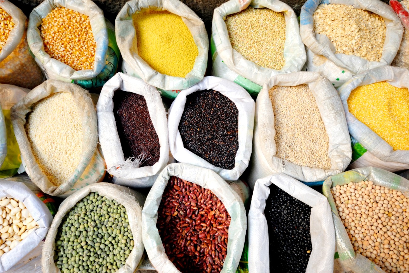 An assortment of dry bagged cereals, legumes and other food crops. Photo credit: FoodLAND-Africa.EU