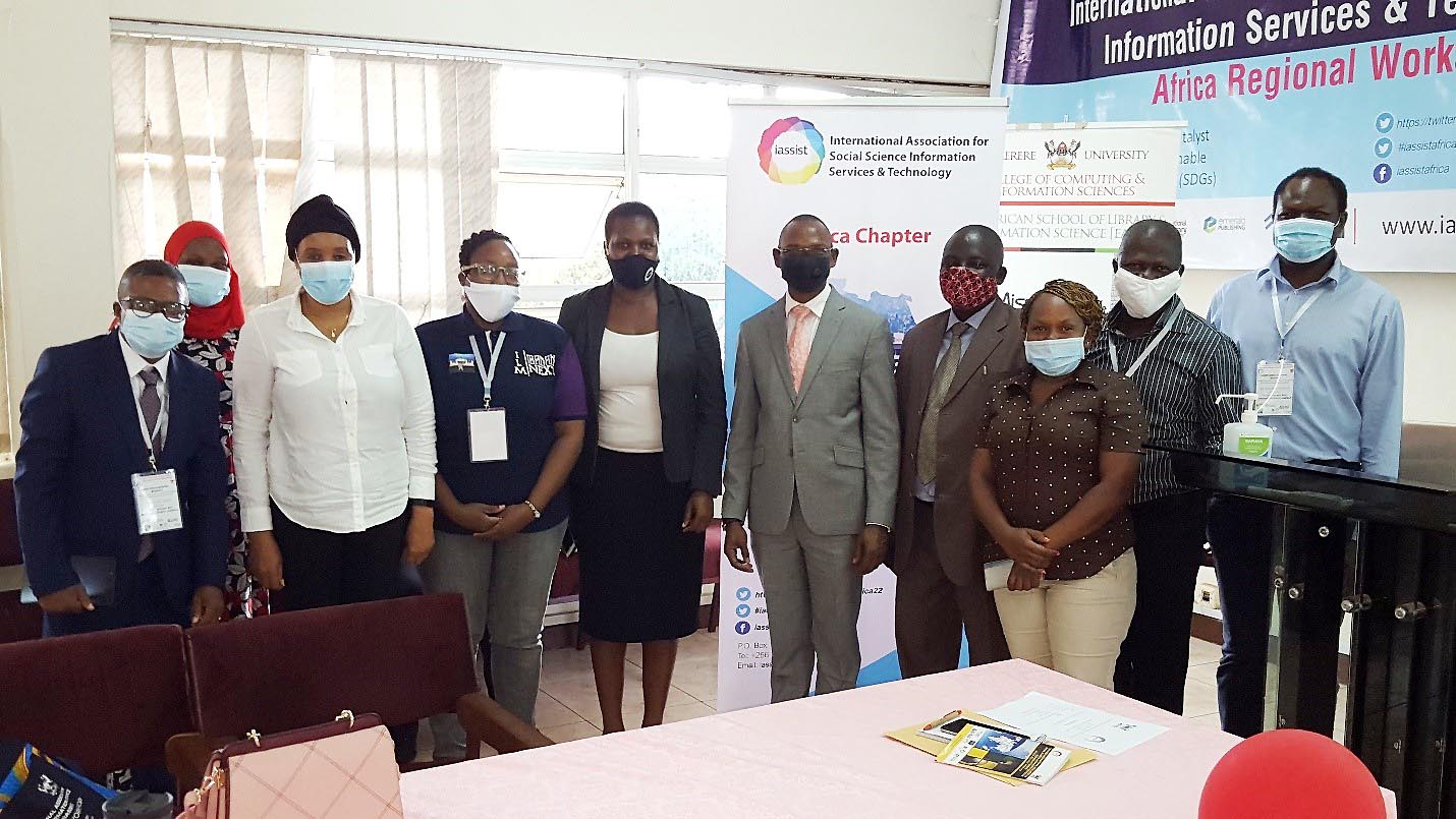 The DVCAA-Dr. Umar Kakumba (5th R), Ms. Winnie Nekesa-IASSIST Regional Secretary – Africa (5th L) and Prof. Constant Okello-Obura-Dean EASLIS and Chair National Organising COmmittee (4th R) with participants at the 1st IASSIST Conference, CoCIS, Makerere University on 13th January 2020.