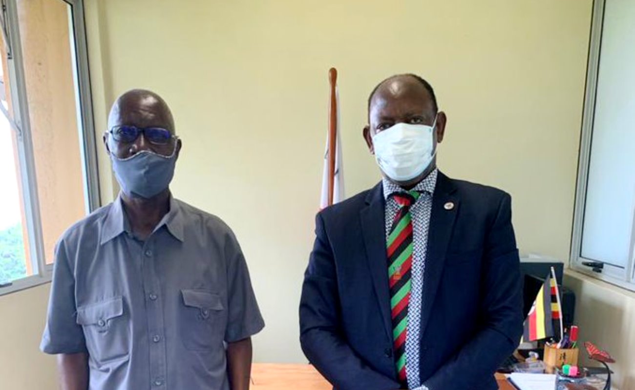 The Vice Chancellor, Prof. Barnabas Nawangwe (R) with former Vice Chancellor, Prof. Livingstone Luboobi (L) after the latter’s courtesy call on 19th February 2021, CTF1, Makerere University.