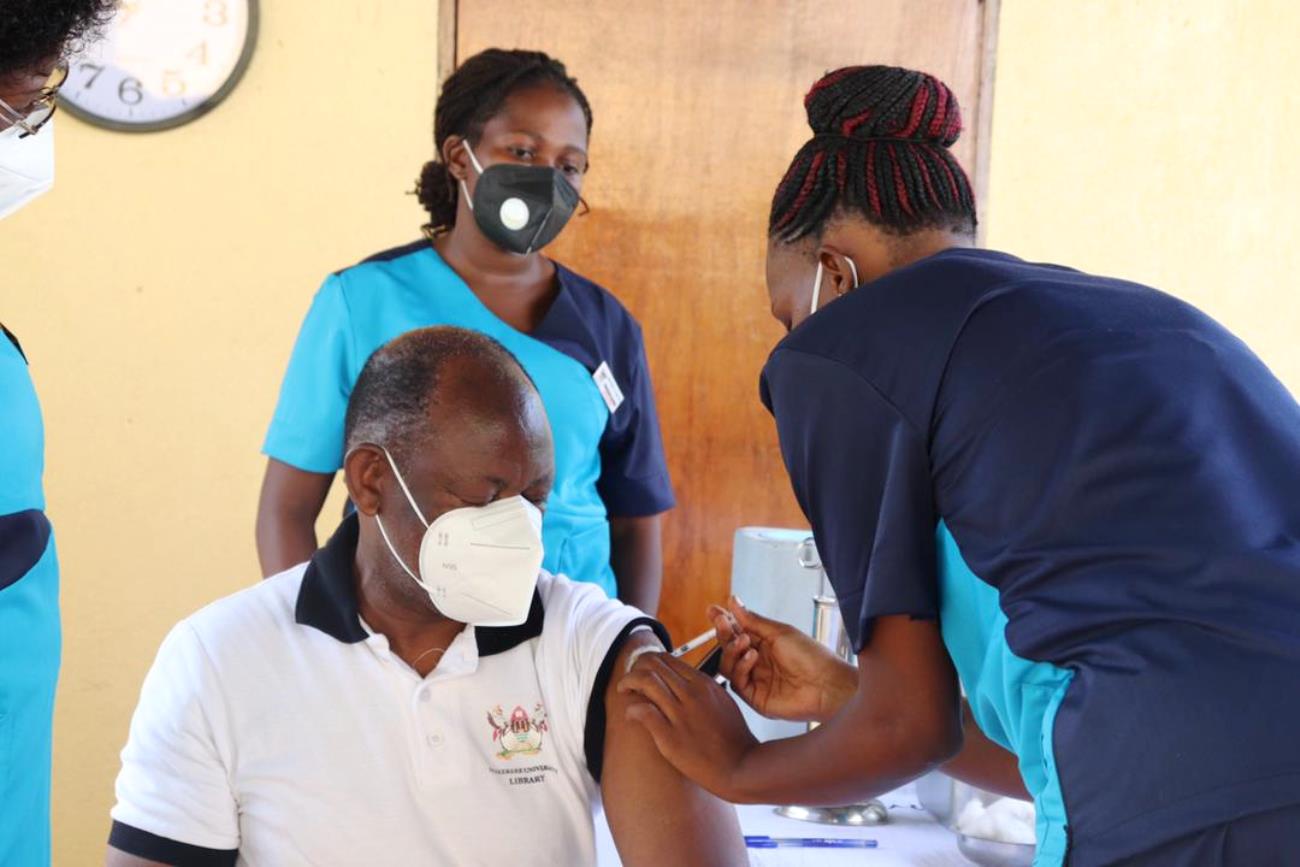 The Vice Chancellor, Prof. Barnabas Nawangwe receives his AstraZeneca COVID-19 vaccination at the Makerere University Hospital on 26th March 2021.