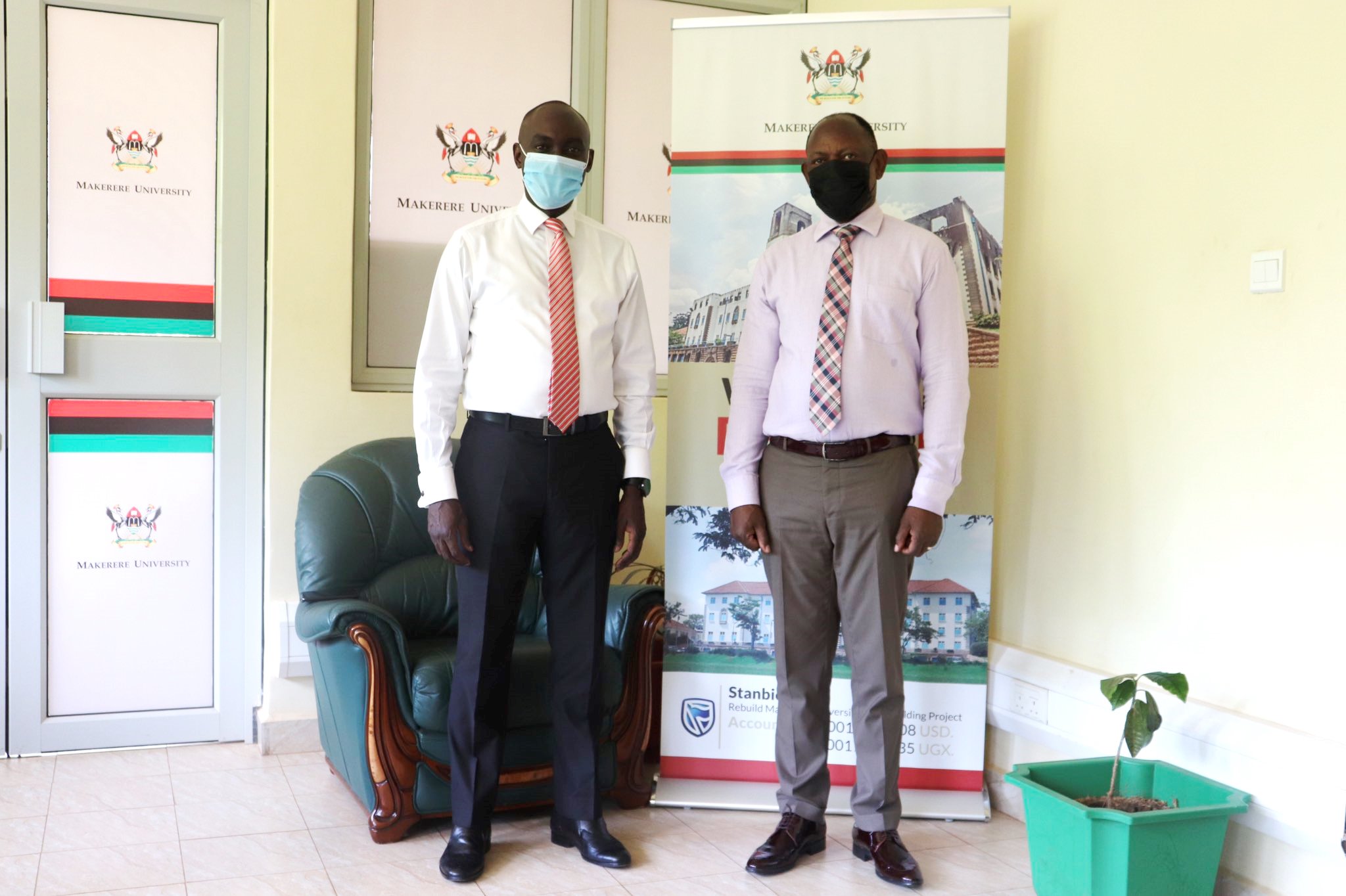 The Vice Chancellor, Prof. Barnabas Nawangwe (R) and Incoming ED Centenary Bank, Mr. Joseph Balikuddembe (L) during their meeting on 2nd March 2021, CTF1, Makerere University.