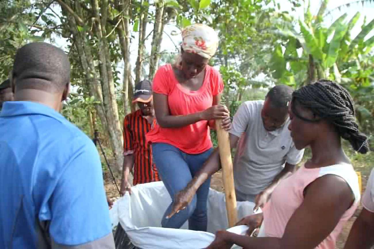 Farmers participate in the silage making process as part of the two-week EU-funded Promote Supplementary Feeding (SUPPL-F) project.