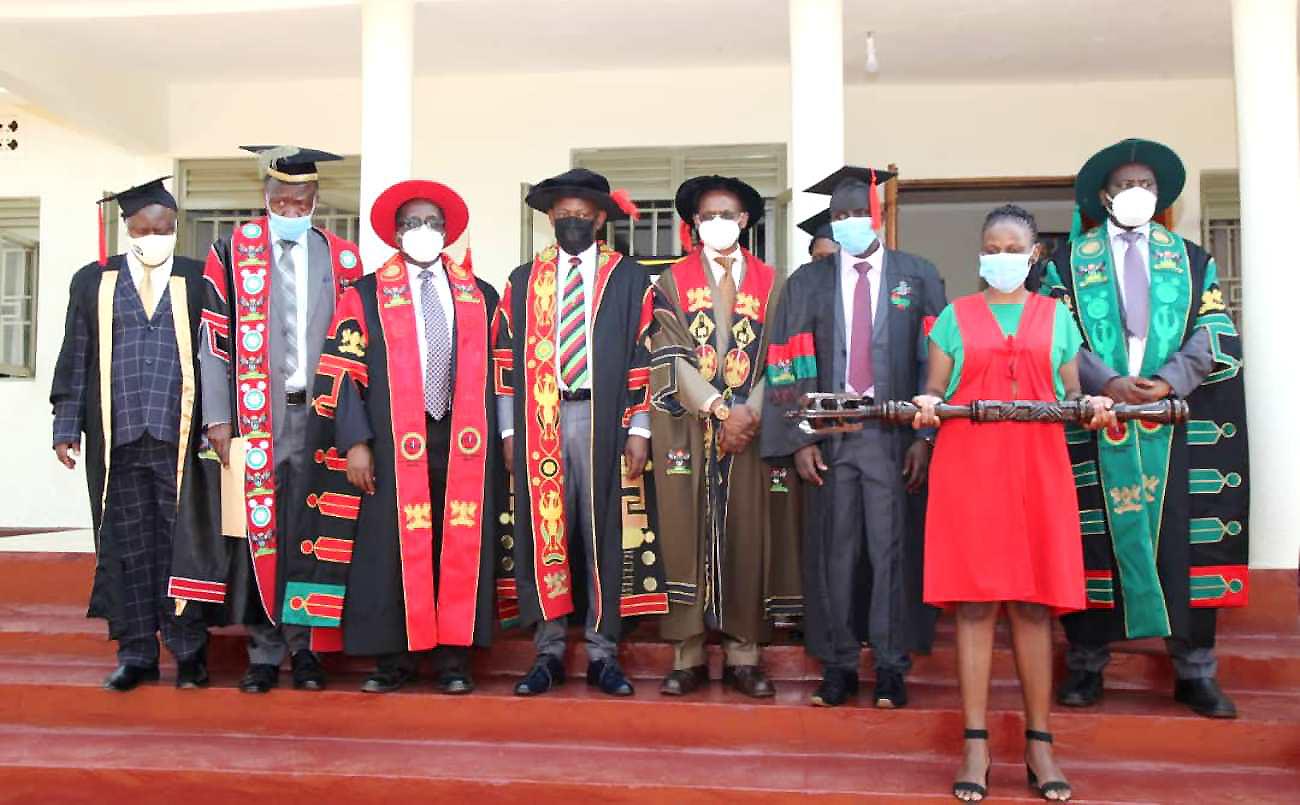 The Vice Chancellor-Prof. Barnabas Nawangwe (4th L), DVCAA-Dr. Umar Kakumba (5th L) and Principal CoVAB-Prof. J.D. Kabasa (3rd L) with L-R: Mr. Byakatonda Patrick, Mr. Alfred Masikye Namoah, Mr. Felix Okello, the Mace bearer and Dr. Samuel Majalija at the CoVAB@50 Celebrations Commissioning, 17th June 2021, Nakyesasa-Namulonge.