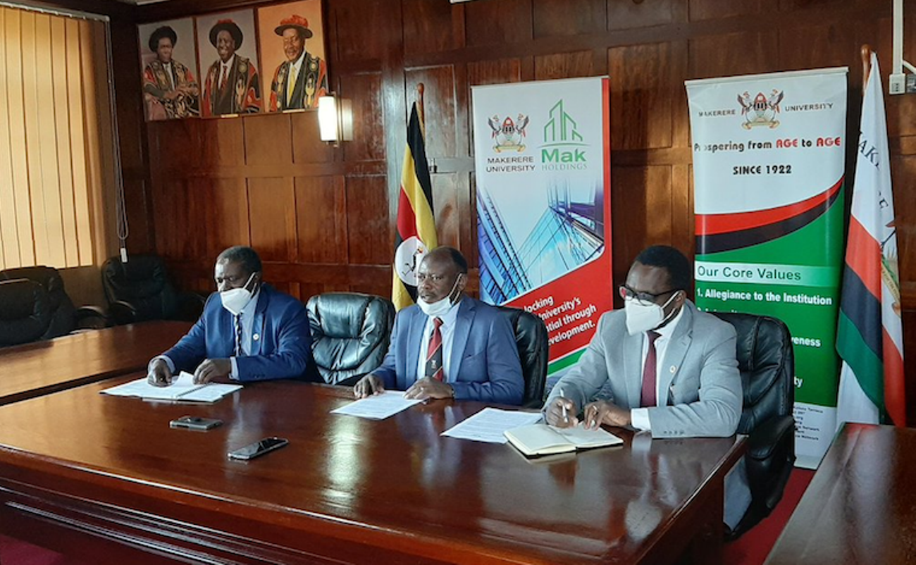 L-R: Prof William Bazeyo, Prof Barnabas Nawangwe and Dr Bruce Kirenga. Photo: The Observer.