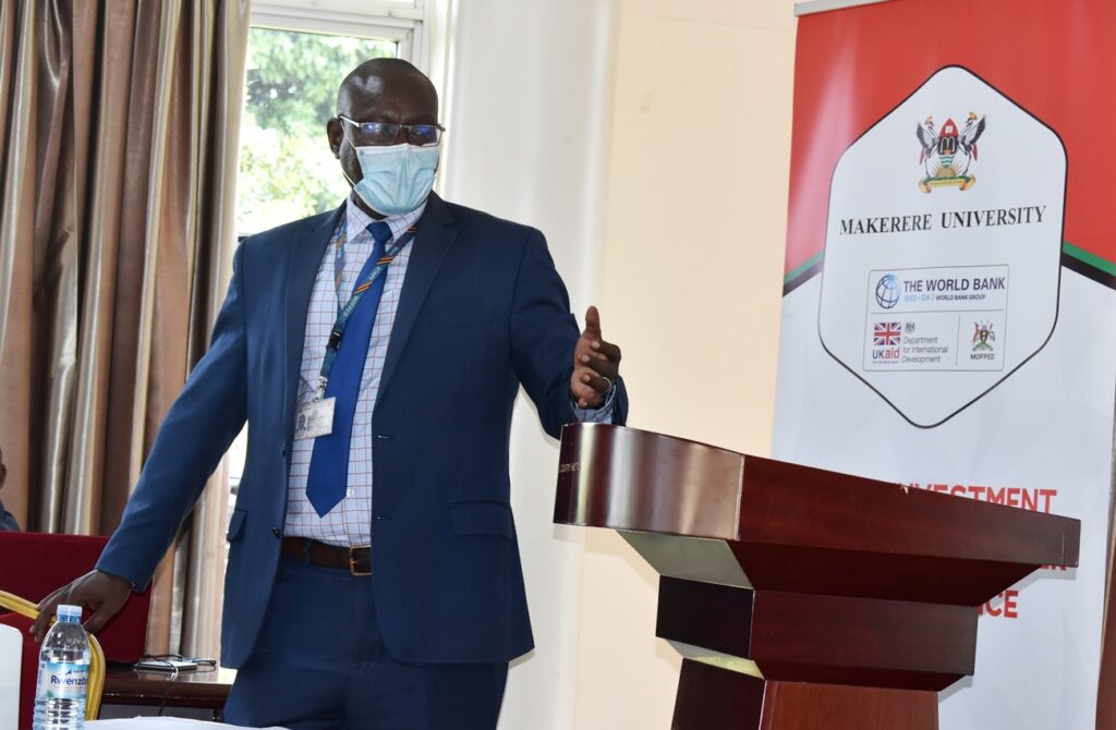 The Commissioner for Projects and Public Investments (PIMs) in the Ministry of Finance, Planning and Economic Development, Hannington Ashaba gives an overview of the PIMs in Uganda during the training.