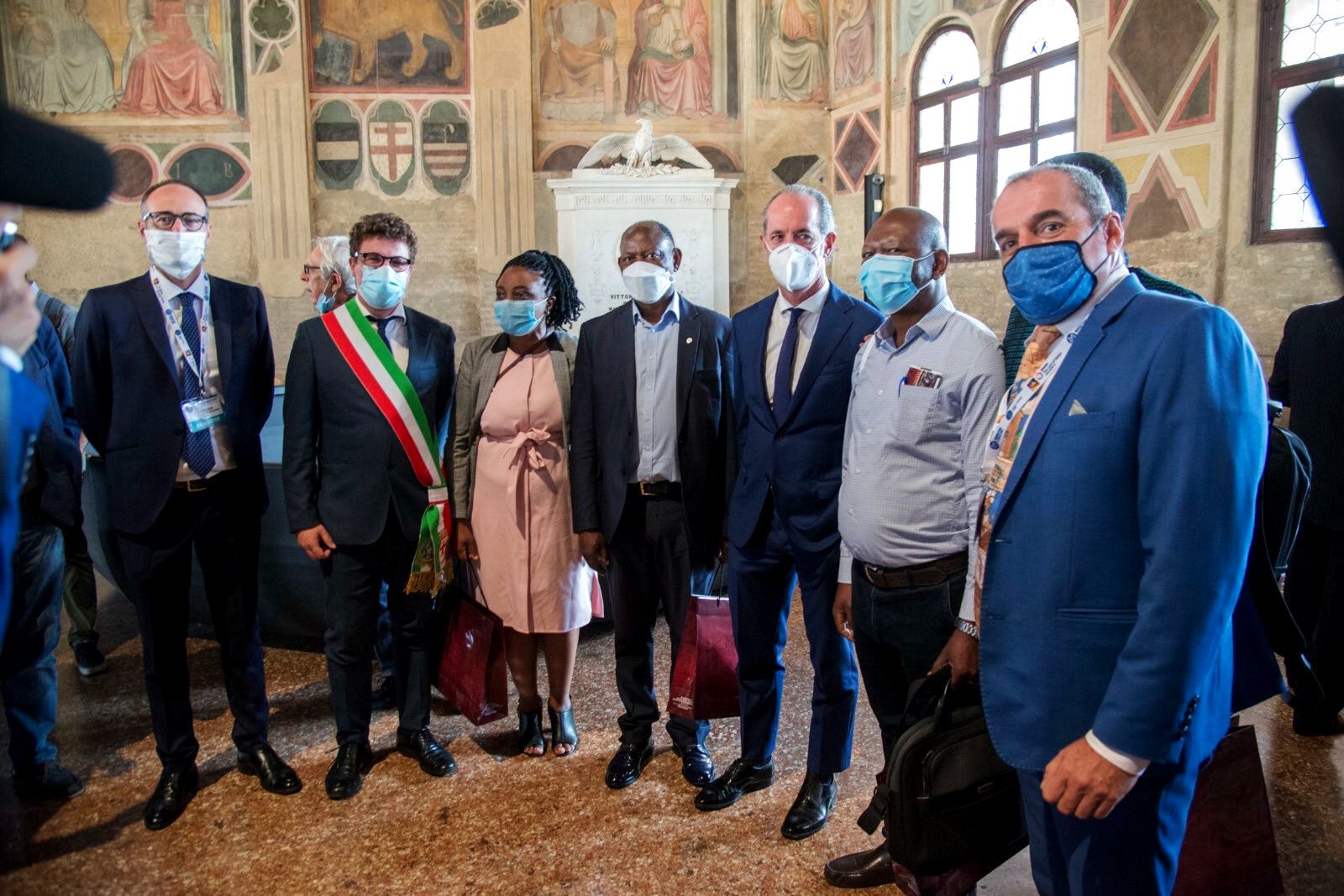 The Vice Chancellor, Prof. Barnabas Nawangwe (4th L) with the Mayor of Padua City and other officials that participated in UNESCO Day, Padua, Italy.