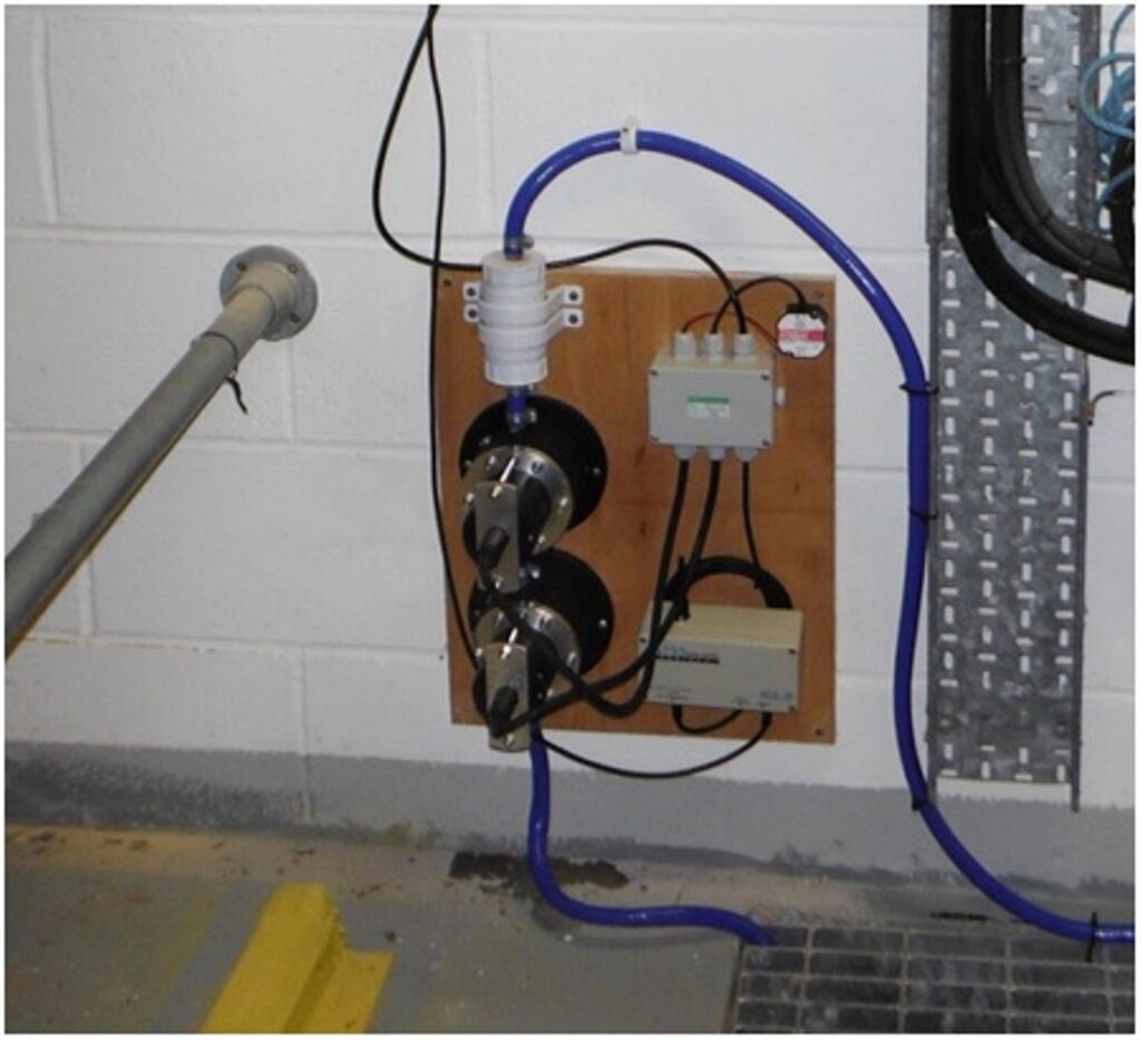 Use of inline fluorimeter to test the quality of a municipal piped water supply from a Chalk aquifer in southern England.