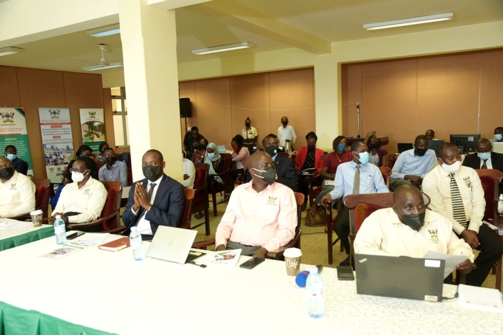 Some of the Principal Investigators, Researchers from CEES and the audience that attended the Mak-RIF CEES Open Day listen to proceedings.  