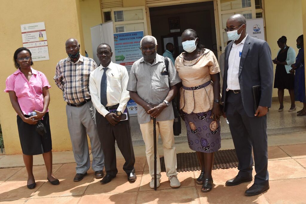 The Head, Department of Zoology, Entomology and Fisheries Sciences at Makerere University, Dr. Eric Sande (3rd L) and the PI Dr. Perpetra Akite (2nd L) with former Heads, Prof. William Banage (3rd R), Prof. Gilbert Isabirye Basuta (2nd L) and Prof. Anne Mary Akol (L) at the project launch.