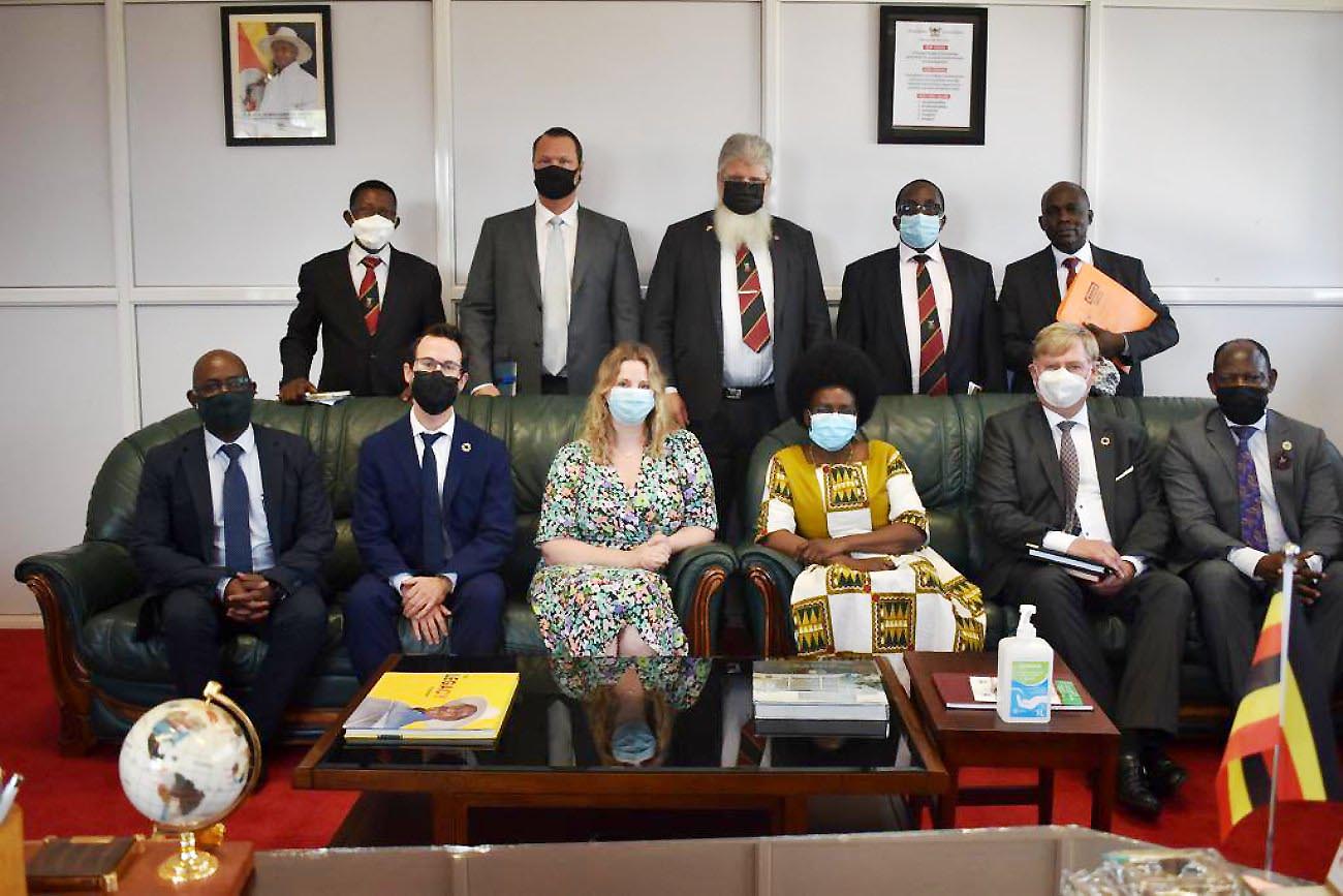 The Vice Chancellor, Prof. Barnabas Nawangwe (R) with the Minister for Science, Technology and Innovation, Hon. Dr. Monica Musenero (3rd R), Mak Officials and the Science Research Delegation from Sweden during the meeting in his office on 15th November 2021, CTF1, Makerere University.