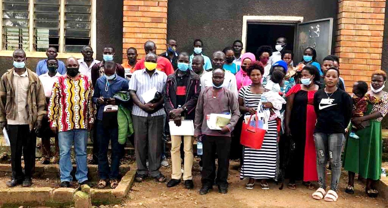 The Project PI, Dr. Donald Kugonza (2nd L) with pig farmers from Buwama, Mpigi after the training on 22nd November 2021.