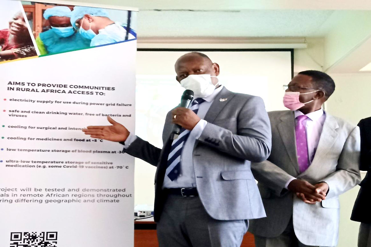 The Vice Chancellor Professor Barnabas Nawangwe launching the SophiA project on 8th December 2021, Senate Building, Makerere University. (Photo by Alex Mugalu)