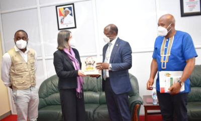 The Vice Chancellor Prof. Barnabas Nawangwe (2nd R) presents Mak Souvenirs to the Austrian Embassy's Dr. Roswitha Kremser (2nd L) as other officials witness during their meeting on 24th January 2022, CTF1, Makerere University.