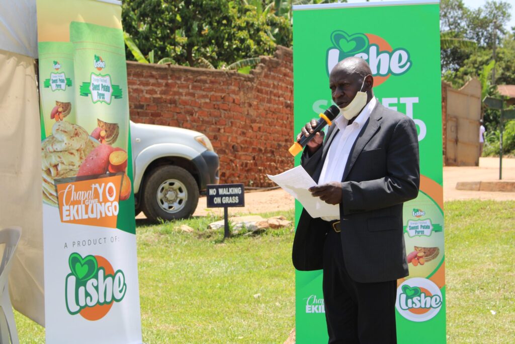 Mr. Kabagambe Stephen, Uganda Chamber of Commerce, giving his remarks during the commissioning of OFSP Puree processing unit