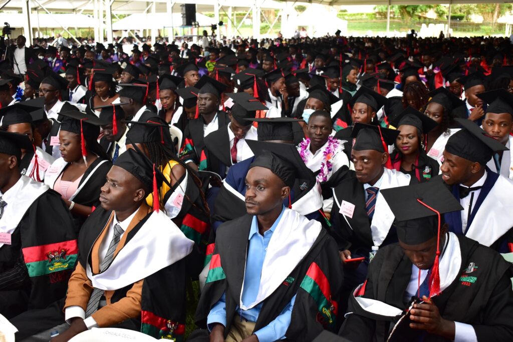 Some of the BSc graduands from CoNAS at the first session of the 72nd Graduation Ceremony on 23rd May 2022