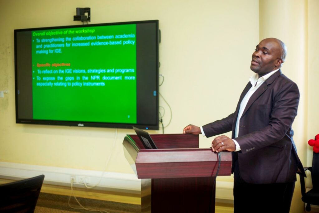 Dr. John Sseruyange presenting the Workshop objectives.