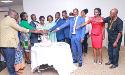 Professor William Bazeyo (4th L) cuts cake alongside the Chair Council-Mrs. Lorna Magara (3rd L), Vice Chancellor-Prof. Barnabas Nawangwe (3rd R), his family, CHS and MakSPH leadership on 9th August 2022.
