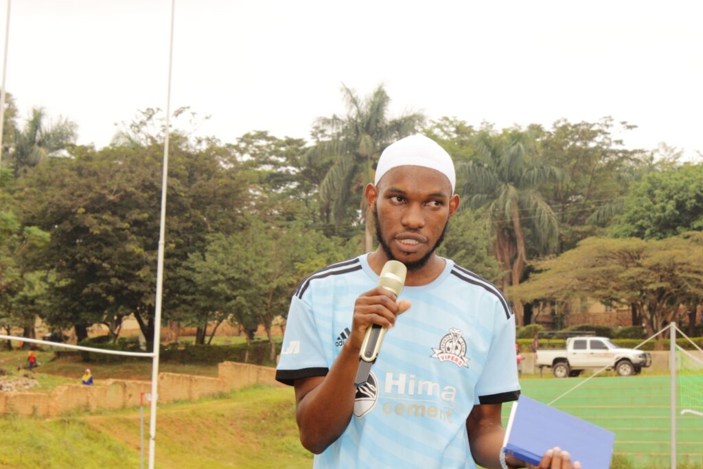 Mr. Abubakar Batte, the Scholars Council Representative addressing the gathering at the event.