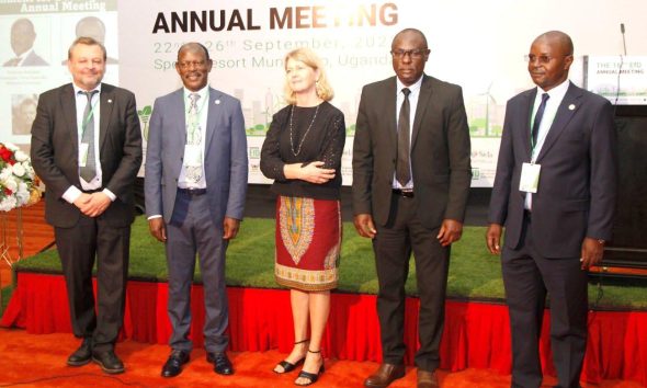 Left to Right: Prof. Gunnar Köhlin, Prof. Barnabas Nawangwe, Amb. Maria Håkansson, Commissioner Julius Mafumbo and Prof. Edward Bbaale posing for a group photo before the opening ceremony on 22nd September 2022: Photo by EfD-Mak Centre.