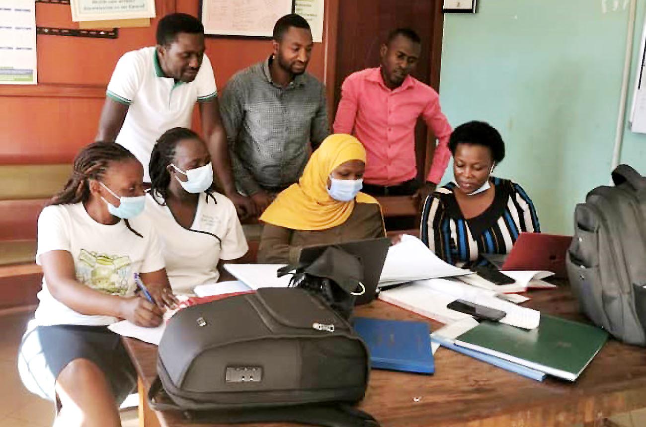 Participants in the Inter-Agency Cancer SQA and mentorship session at Mukono Church of Uganda Hospital. Photo: MakSPH-METS.
