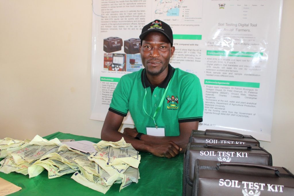 Dr. Emmanuel Opolot presented his project on the Makerere University Soil Test Kit. Dr. Emmanuel Opolot presented his project on the Makerere University Soil Test Kit.