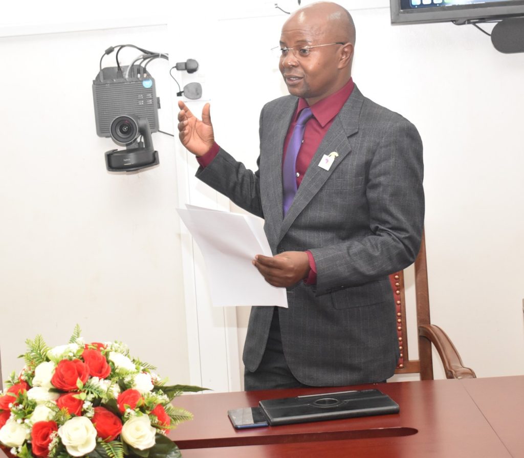 Prof. Edward Bbaale addressing the CAES community at the launch of the GRADCARE Management System. Makerere University, Kampala Uganda, East Africa.