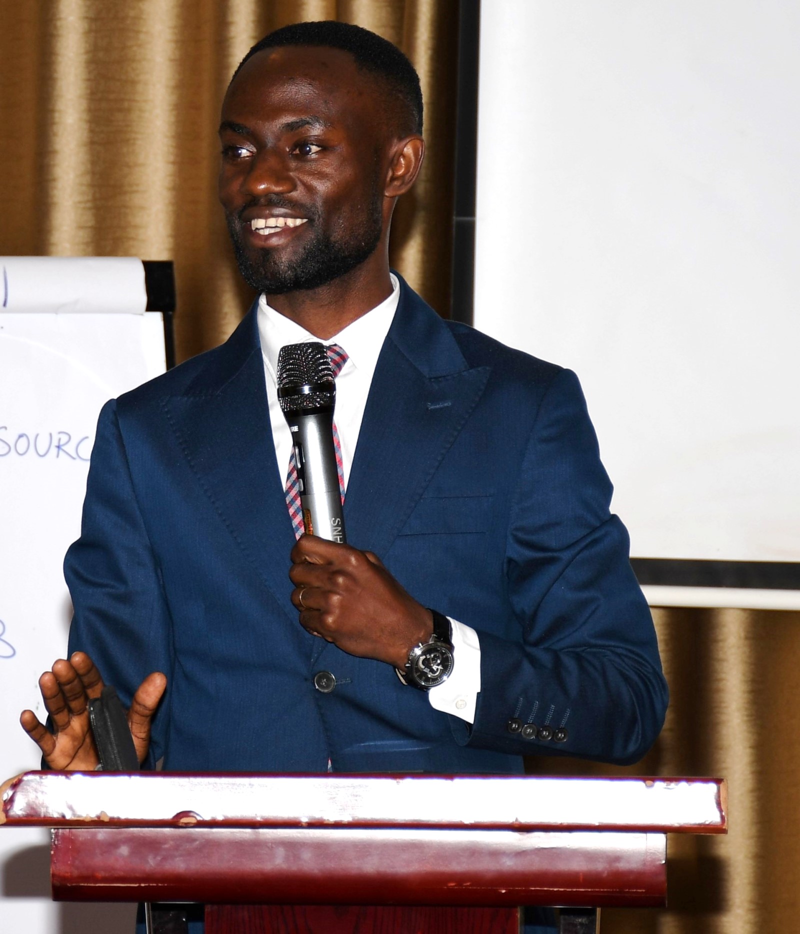 Dr. Hennery Sebukeera. Public Investment Management (PIM) Centre of Excellence, College of Business and Management Sciences (CoBAMS), Makerere University, Kampala Uganda, East Africa advanced capacity-building training on Economic and Stakeholder Analysis commencement, 25th November 2024.