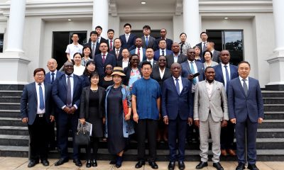 H.E. Amb. Zhang Lizhong and Prof. Henry Alinaitwe (Centre) with Law School Deans, Academicians, researchers and students from Africa and China on 5th November 2024. Law School Deans, Academicians, researchers and students from Africa and China met on 5th November 2024 at School of Law (SoL), Makerere University, Kampala Uganda for the 6th China-Africa Forum for Law School Deans, Uganda, East Africa.