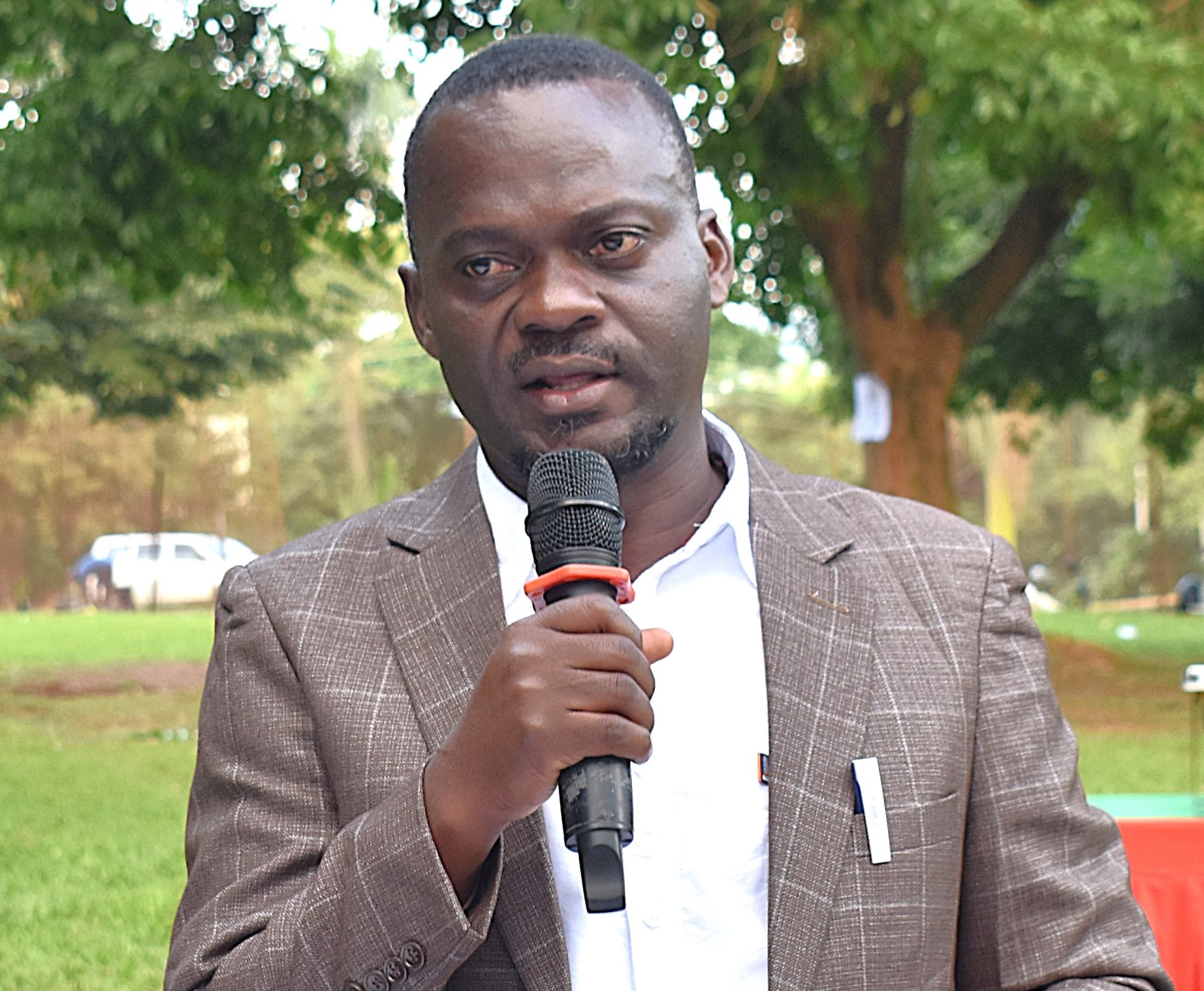 The PI, Dr Constantine Bakyusa Katongole briefing guests about the project. College of Agricultural and Environmental Sciences (CAES) Welcoming Building Capacity for Climate-Resilient Food Systems in Africa (CaReFoAfrica) Project-a three-year intra-Africa Academic Mobility Scheme co-funded by the EU-sponsored students to Makerere University, Kampala Uganda, East Africa on 29th November 2024.