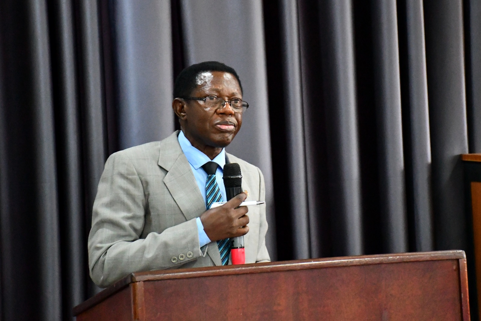 Prof. Buyinza Mukadasi makes his remarks. Inaugural comprehensive training program aimed at enhancing the pedagogical and professional competencies of its academic staff, 11th-14th December 2024, Fairway Hotel, organized by the Office of the Deputy Vice Chancellor (Academic Affairs), facilitated by the Centre for Teaching and Learning Support (CTLS), College of Education and External Studies (CEES), Makerere University, Kampala Uganda, East Africa.