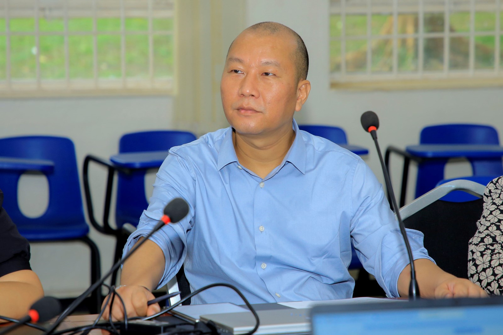 Mr. Tang Fei, one of the Directors of the Confucius Institute at Mak attending the curriculum review. School of Languages, Literature, and Communication stakeholders’ workshop to review the Bachelor of Chinese and Asian Studies (BICAS) program, 5th December, 2024, Smart Room, College of Humanities and Social Sciences (CHUSS), Makerere University, Kampala Uganda, East Africa.