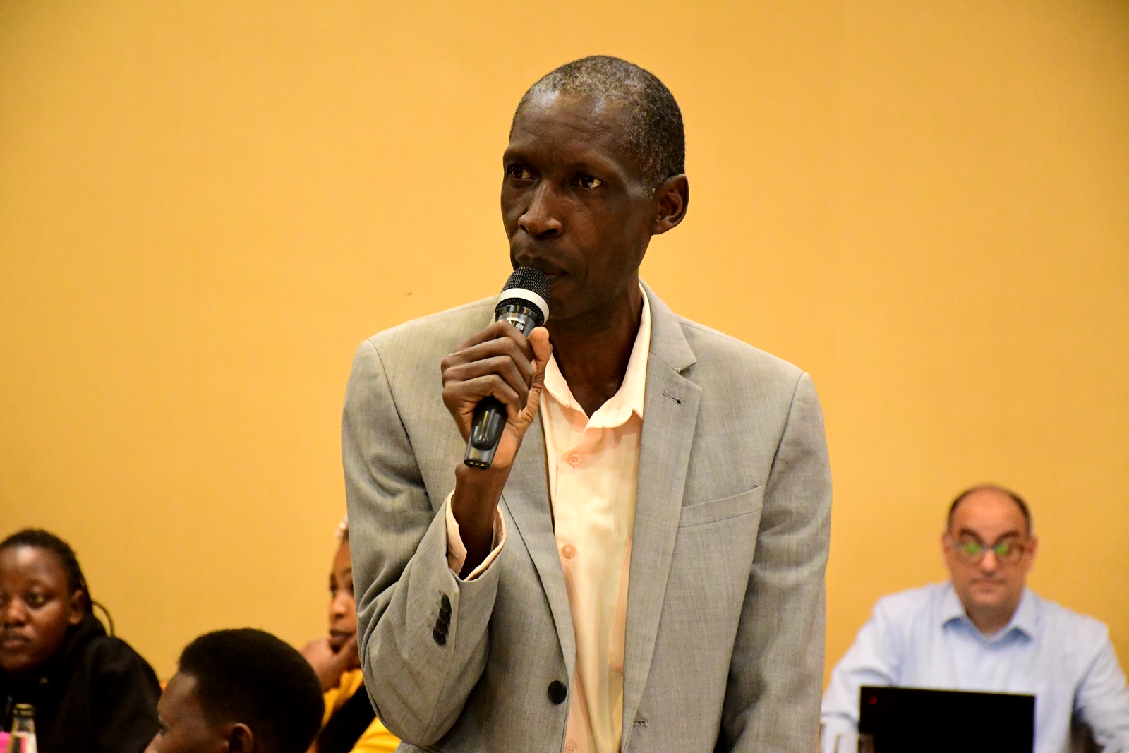 Prof. Anthony Muwagga Mugagga contributes to the discussion. Institute of Open, Distance and e-Learning (IODeL), College of Education and External Studies (CEES) disseminating results of phase 1 of the e-Learning initiative at Makerere University, Makerere University, Kampala Uganda, East Africa supported by Mastercard Foundation, Arizona State University (ASU)-USA, to over 75 participants and key stakeholders, 24th April 2025, Speke Resort Munyonyo.