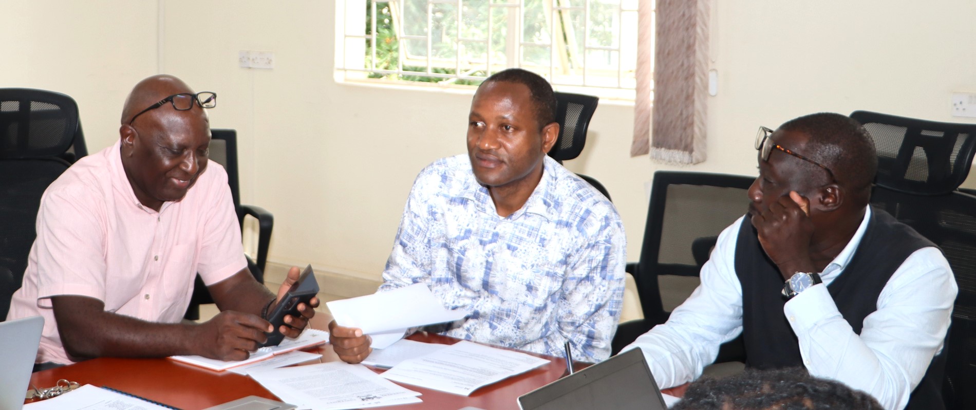 Prof. Kasaija Apuuli, Dr. Sylvestre Kaweesi and Prof Paul Omach reviewed the researchers' work. The Centre for United States Studies at Makerere University held its first research review workshop, marking the beginning of an ambitious academic project to publish a book examining the historical and contemporary relations between the United States and Uganda, 28th April 2025, Kampala, East Africa.