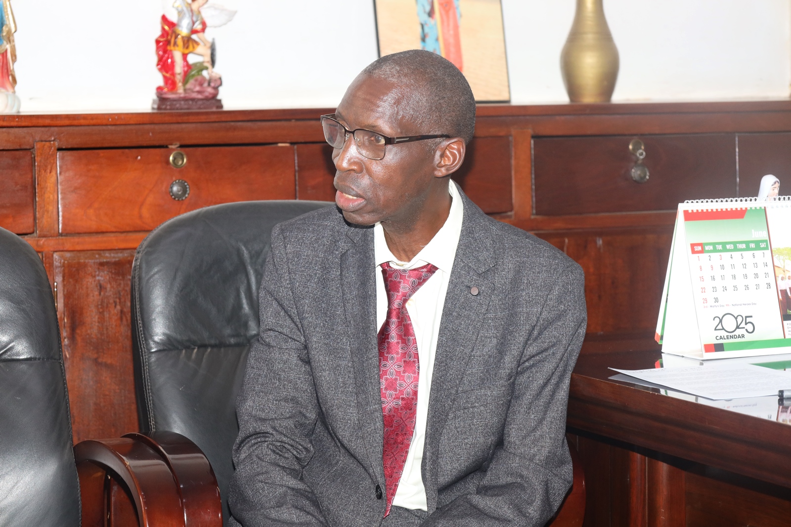 Prof. Anthony Muwagga Mugagga, CEES Principal, delivering his opening remarks. Principal, College of Education and External Studies (CEES) Prof. Anthony Muwagga Mugagga meeting with Dr. Hanan Al Malki, Director of Program and Centre Planning and Management, King Salman Global Academy for the Arabic Language, aimed at building institutionalized partnerships in language education in Uganda and globally, 17th June 2025, Makerere University, Kampala Uganda, East Africa.