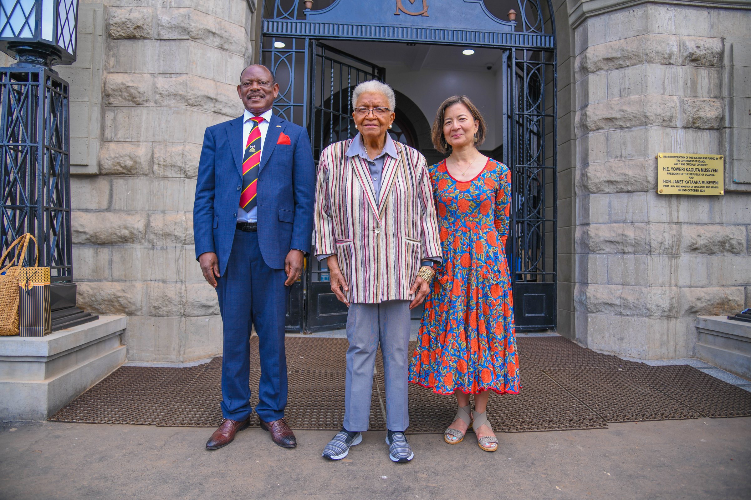 Prof. Barnabas Nawangwe, H.E. Ellen Johnson and Ms. Reeta Roy, pose for a photograph at the Main Building Entrance. Mastercard Foundation Board Inaugural visit to Makerere University led by H.E. Ellen Johnson Sirleaf, former President of Liberia, 17th June 2025, Kampala Uganda, East Africa.
