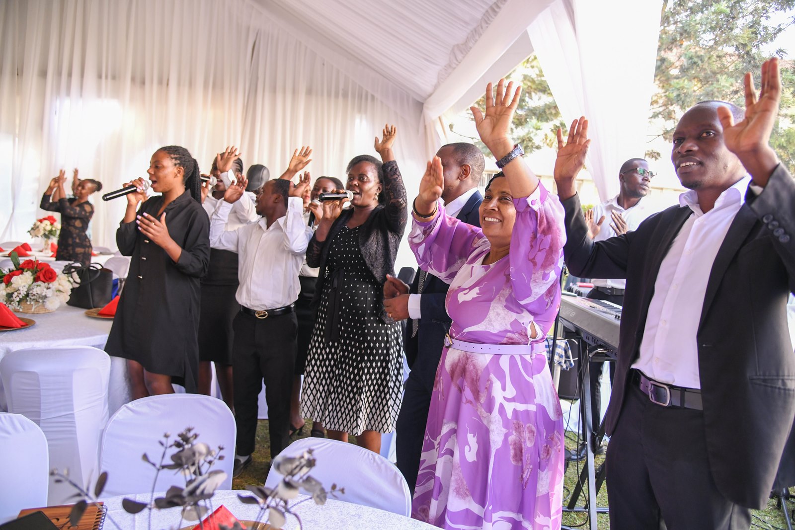 The choir made up of staff and students led the prayer breakfast in praise and worship. 2nd Prayer Breakfast, Theme: “Integrating Faith, Learning and Service”, Speaker: Rev. Canon Dr. John Senyonyi, 1st August 2025, St. Francis Chapel Gardens, Makerere University, Kampala Uganda, East Africa.