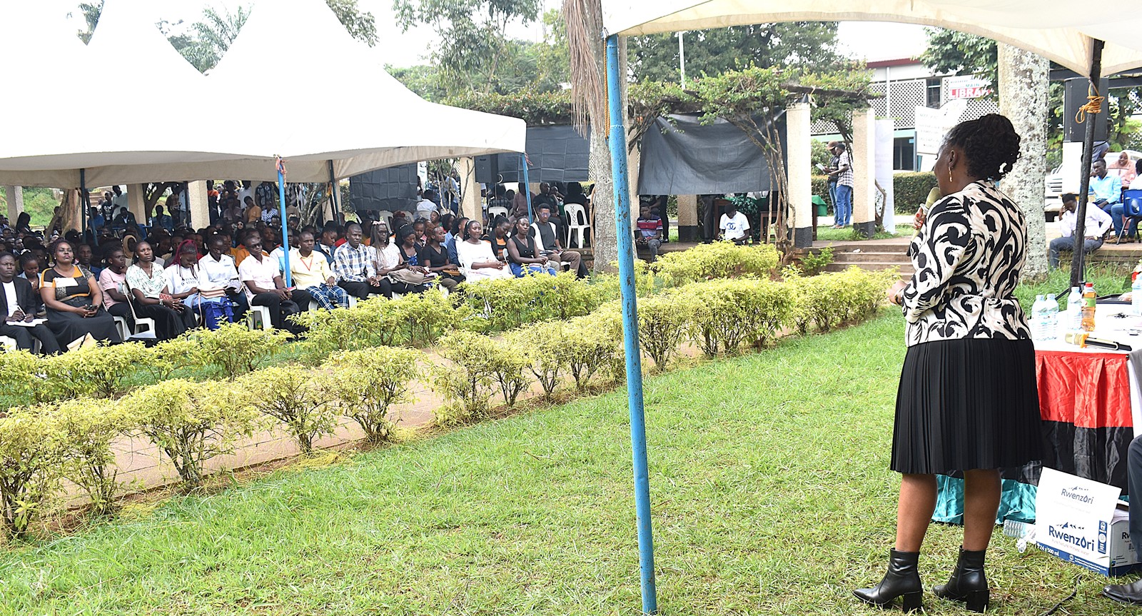CAES Principal welcoming freshers to the College. She cautioned them to set clear goals from the start of their academic journey and to work diligently toward achieving them. College of Agricultural and Environmental Sciences (CAES) orientation ceremony to acquaint new students with College structures, academic programmes, services, and, its contribution to the University’s core functions, 7th August 2025, School of Agricultural Sciences (SAS) Gardens, Makerere University, Kampala Uganda, East Africa.