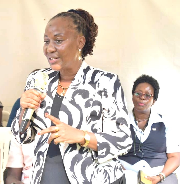 The Principal, Prof. Gorettie Nabanoga delivering her remarks at the orientation ceremony. College of Agricultural and Environmental Sciences (CAES) orientation ceremony to acquaint new students with College structures, academic programmes, services, and, its contribution to the University’s core functions, 7th August 2025, School of Agricultural Sciences (SAS) Gardens, Makerere University, Kampala Uganda, East Africa.