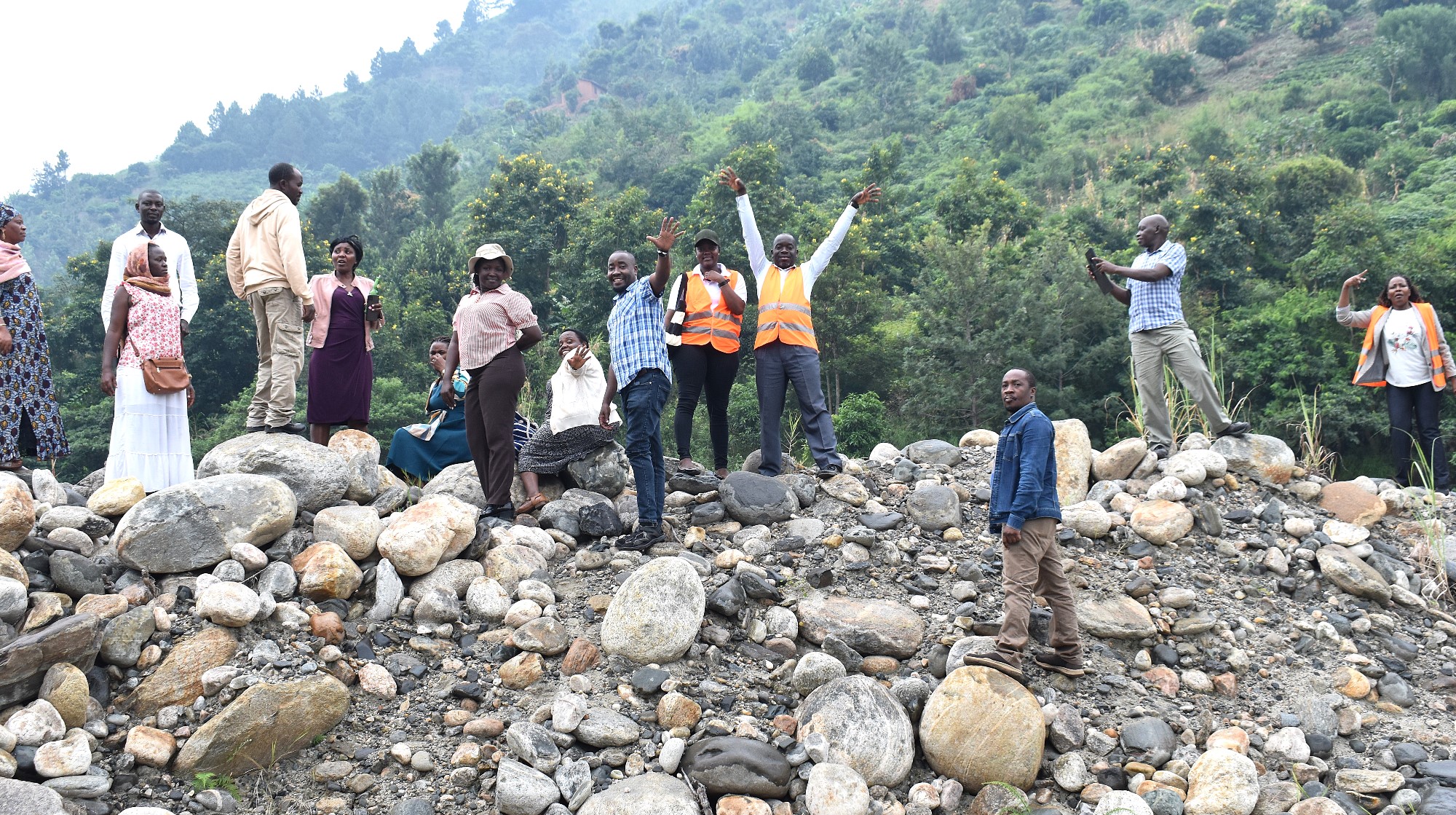 The project team at River Nyamwamba in Kasese Municipality. The river is notably known for frequent and destructive flooding. Launch of Phase II of the Resilient Urban Food Systems (RUFS) project, aimed at deepening food security and climate resilience in Kasese Municipality and Mbale City. Funded through the AgriFoSe2030 programme and coordinated by Prof. Frank Mugagga, Department of Geography, Geo-Informatics, and Climatic Sciences, College of Agricultural and Environmental Sciences (CAES), Makerere University, Kampala Uganda, East Africa.