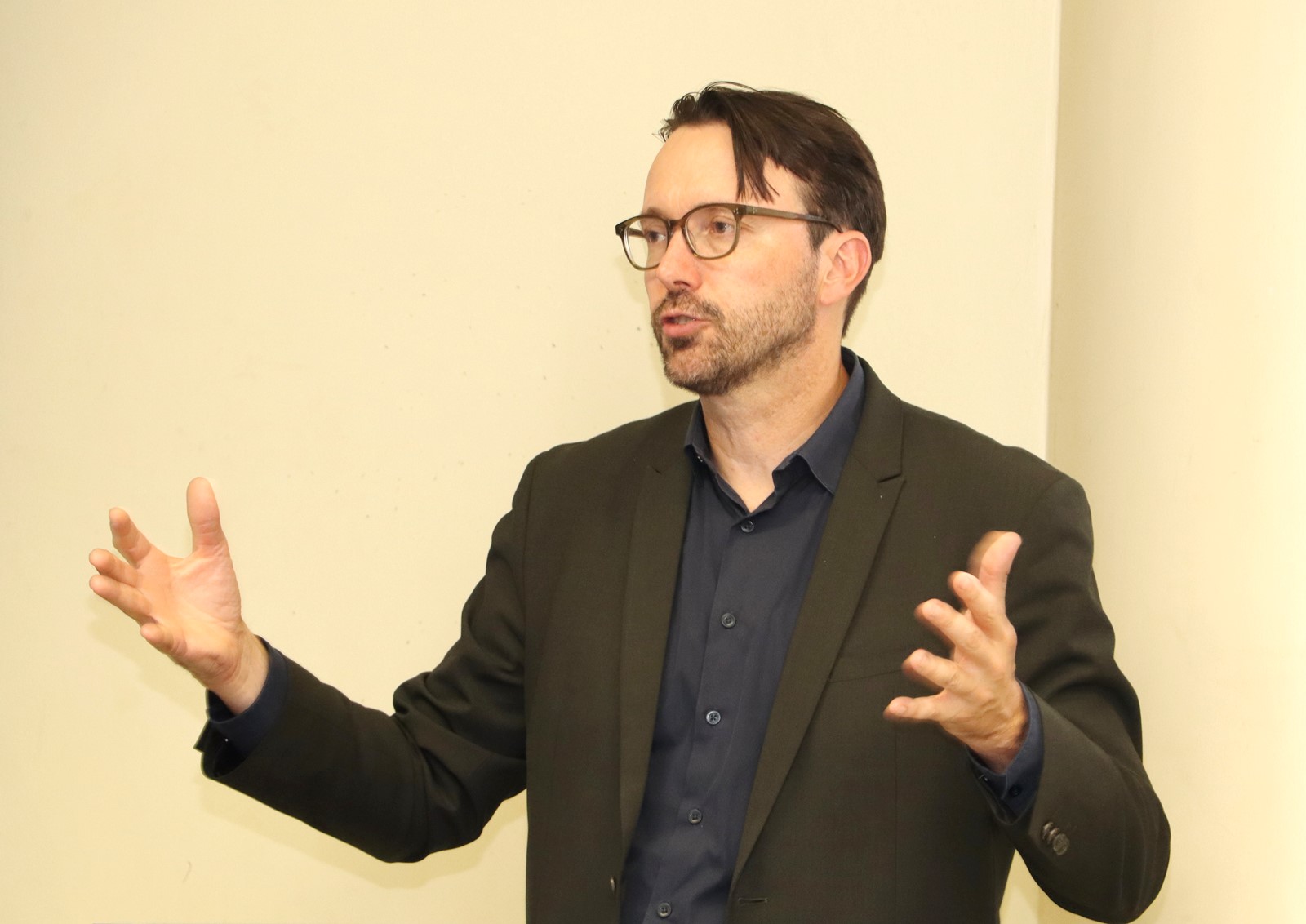 Prof. Purdon presenting the reserach findings. Prof. Mark Purdon seminar and launch of his new book "The Political Economy of Climate Finance Effectiveness in Developing Countries: Carbon Markets, Climate Funds, and the State" hosted by the Environment for Development (EfD) Makerere Centre, 27th August 2025, Yusuf Lule Central Teaching Facility, Makerere University, Kampala Uganda, East Africa.