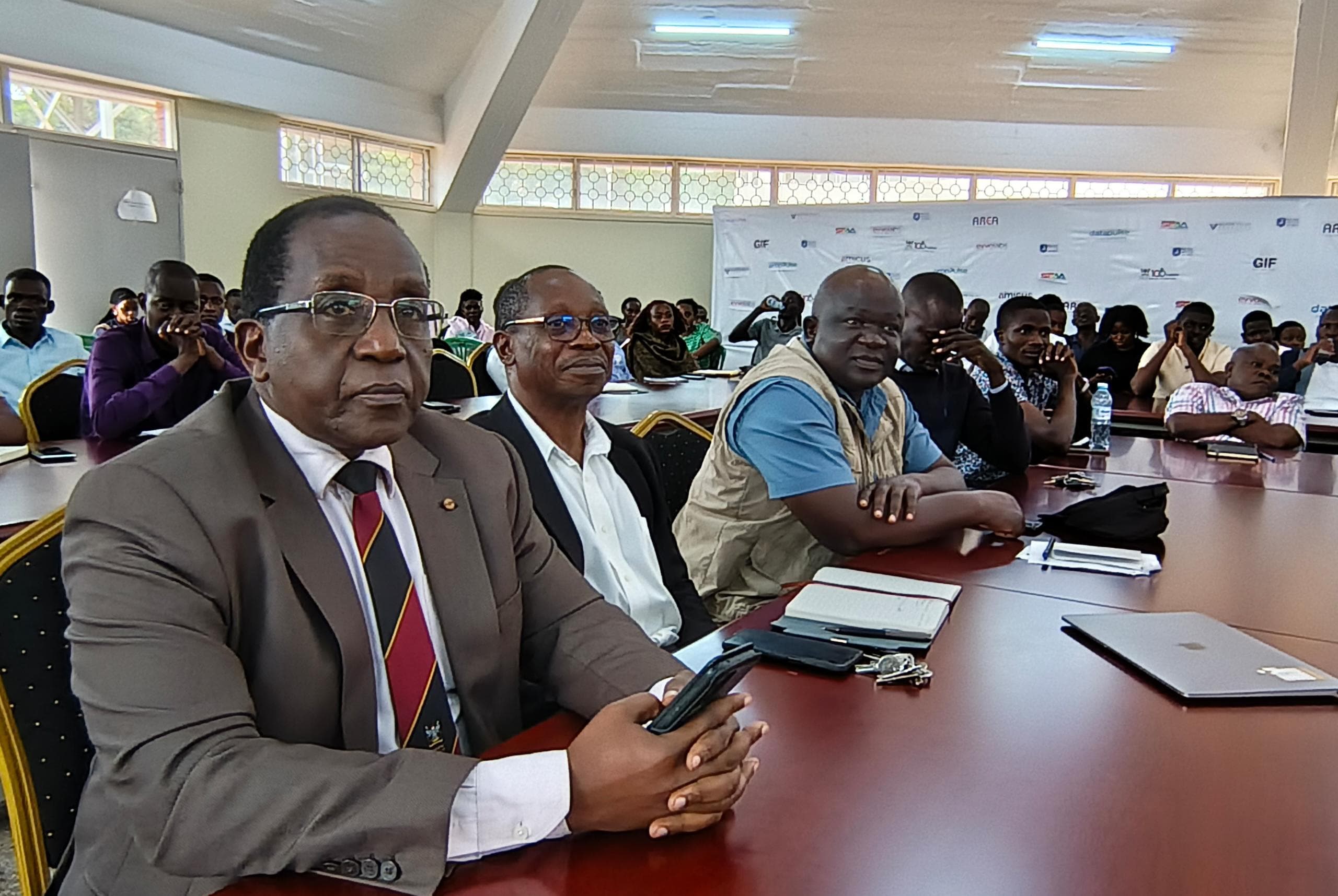 Prof. John David Kabasa explained that the discourse stemmed from a longstanding consortium between universities in the United States and Africa. Guest lecture by Prof. John B. Kaneene. Theme “Industrial Biomedical Research and Innovation: Lessons from Michigan State University for Uganda’s New Industrial STI Dispensation” 26th August 2025, CEBIGH, College of Veterinary Medicine, Animal Resources and Biosecurity (CoVAB), Makerere University, Kampala Uganda, East Africa.