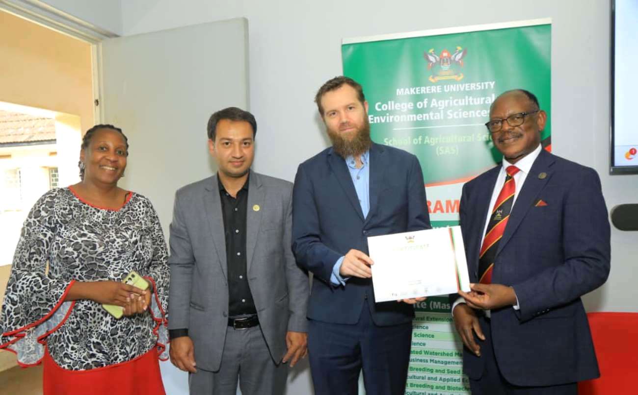 Right to Left: Prof. Barnabas Nawangwe, Dr. Logan Cochrane, Dr. Haris Akram, and Dr. Julia Kigozi at the closing ceremony on 29th October 2025. Makerere University hosts the International Conference and Training Workshop on Food Systems Transformation for Climate Actions (ICTW-FSTCA 2025) under the COMSTECH Forum for Environment and Ecosystem Restoration (CFEER). Closing Ceremony, 29th October 2025, Main Building, Kampala Uganda, East Africa.